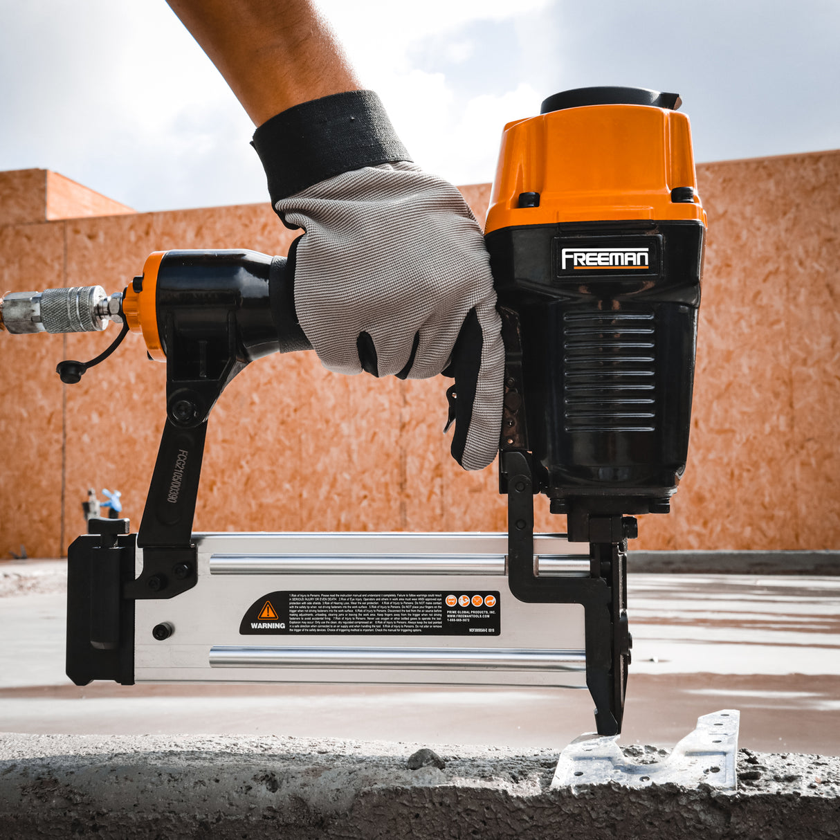 PCTN64 Pneumatic 14-Gauge 2-1/2" Heavy Duty Concrete T Nailer