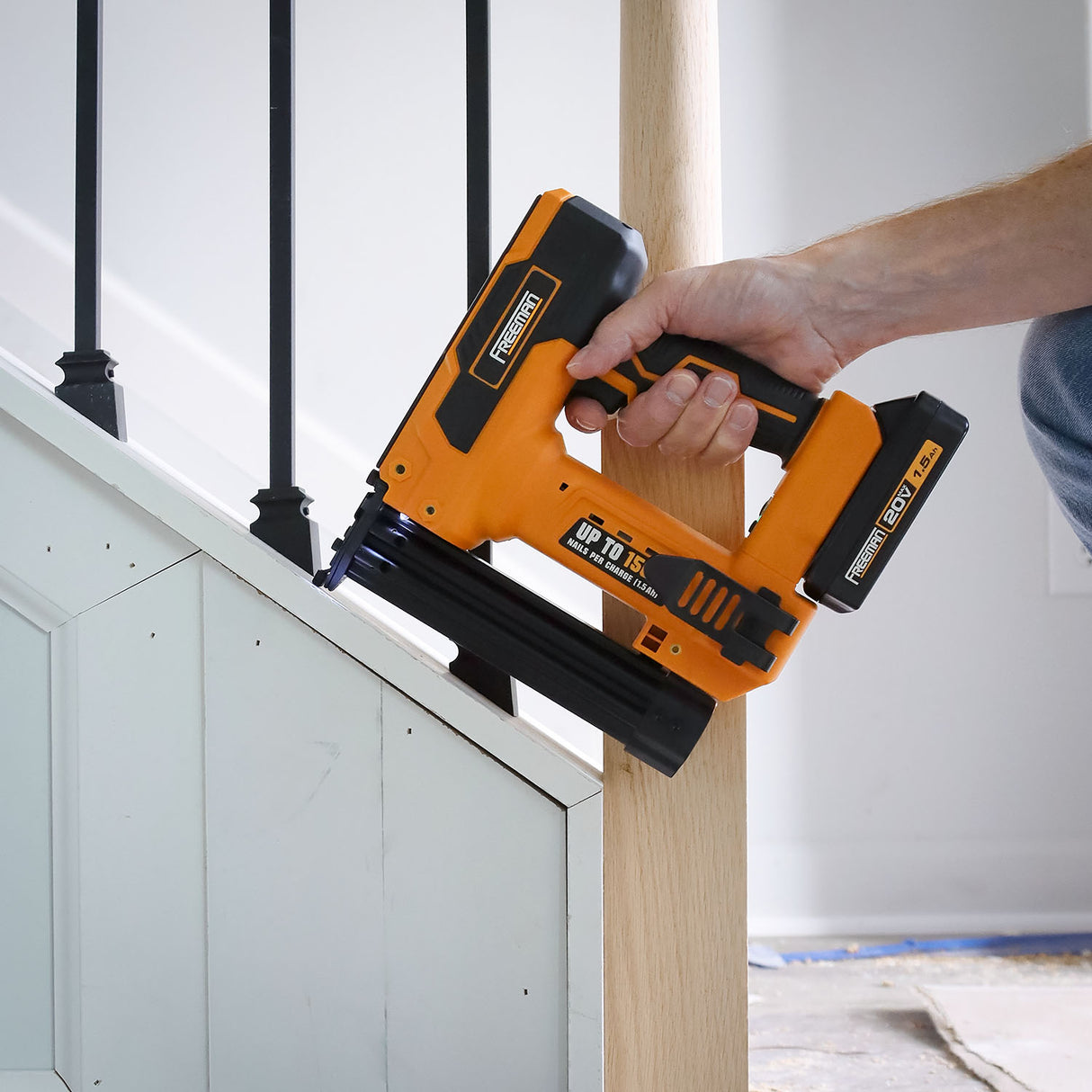 20V Cordless 2-in-1 18 Gauge 1-1/4" Brad Nailer, and Narrow Crown Stapler Kit