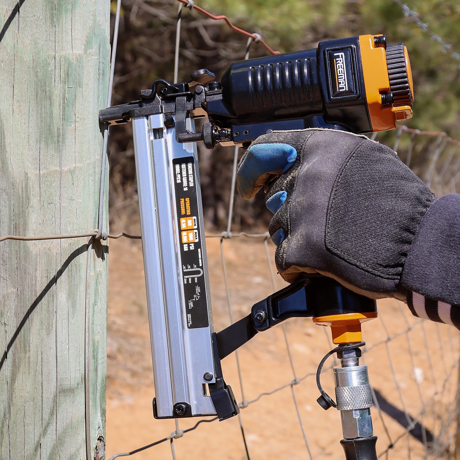 PFS18 Pneumatic 18-Gauge 7/8" Fencing Stapler