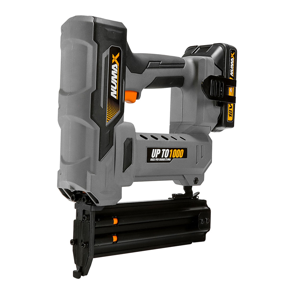 18V Cordless 18-Gauge 2" Brad Nailer Kit