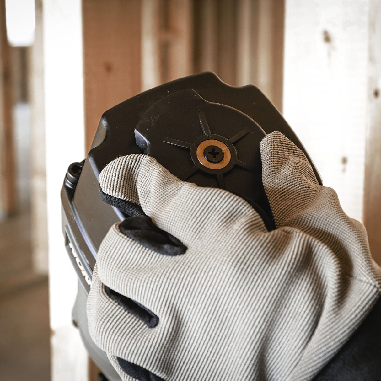 Pneumatic 21 Degree 3-1/2" Framing Nailer with Nails