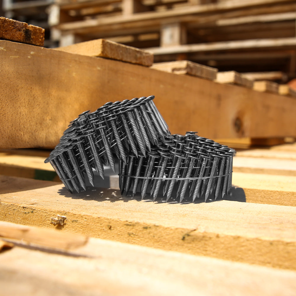 15 Degree 1-1/4" x 0.120" Wire Collated Stainless Steel Coil Roofing Nails (3600 Count)