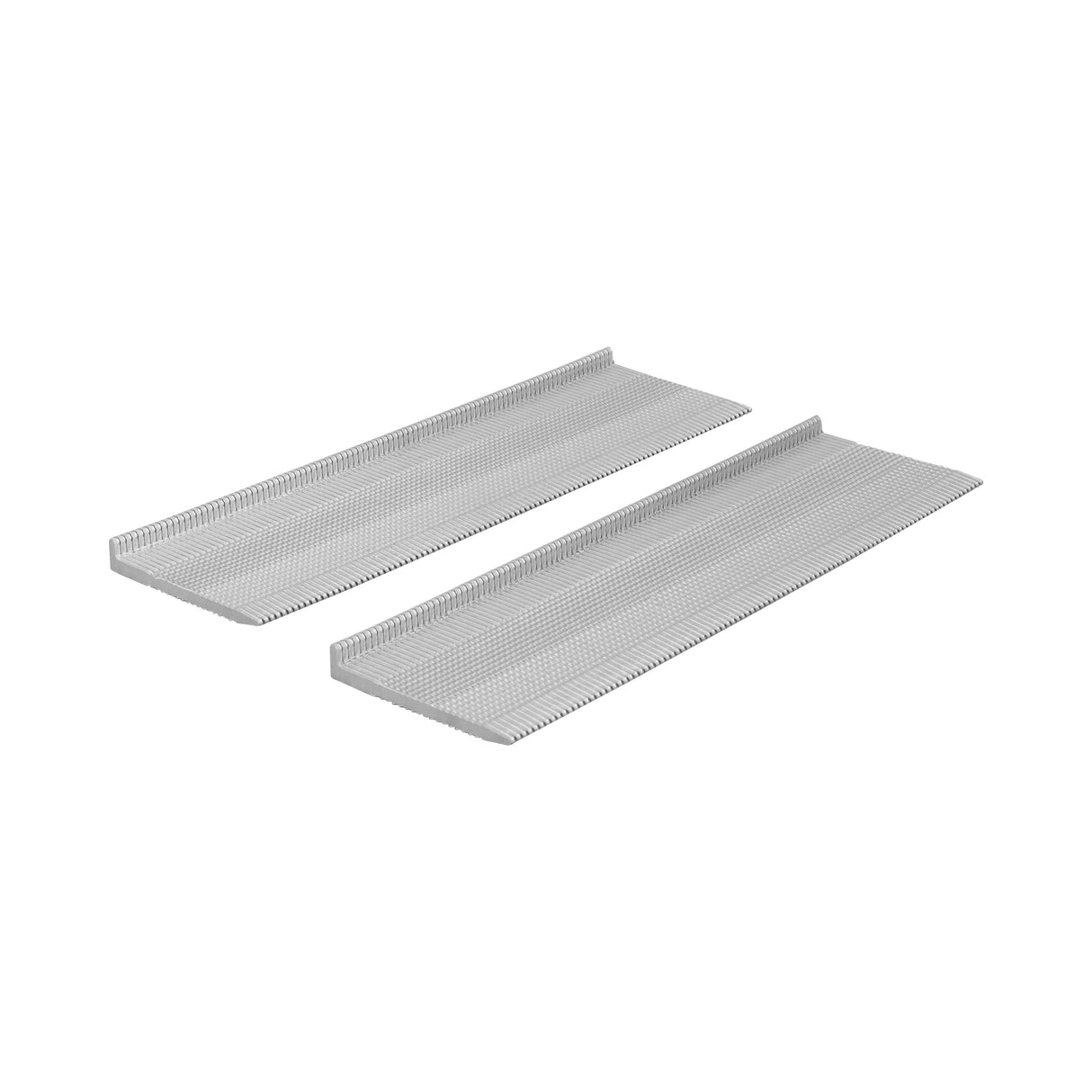 FN18L150 18-Gauge 1-1/2" Glue Collated Flooring L-Cleats (500 Count)