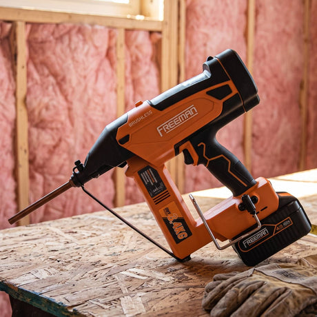 20V Cordless and Brushless Insulation Nailer Kit