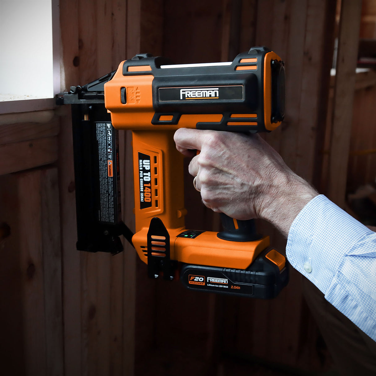 PE20V2118G2 20 Volt Cordless 2-in-1 18-Gauge 2" Nailer / Stapler Kit